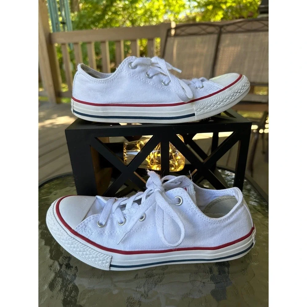 Converse All Star White Canvas‎ Sneakers Low Top Youth Shoes Size 3